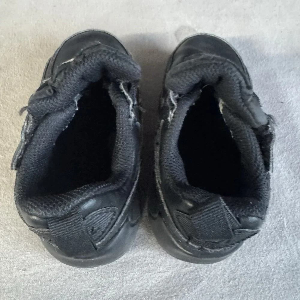 Size 6c - Nike Air Max 90 Easy-On Triple Black  HF6359-001